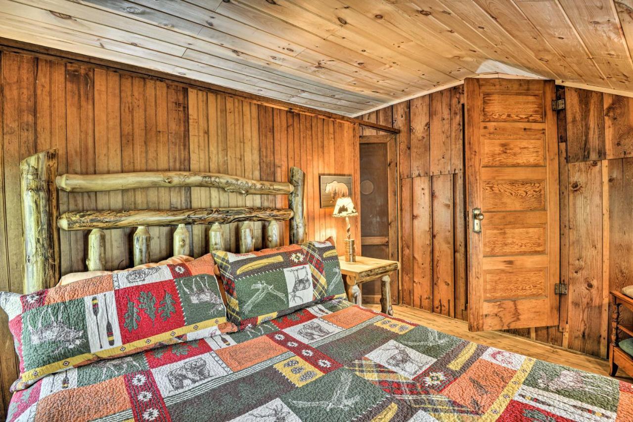 Adirondacks Cabin With Fire Pit On Otter Lake! Forestport Exteriér fotografie